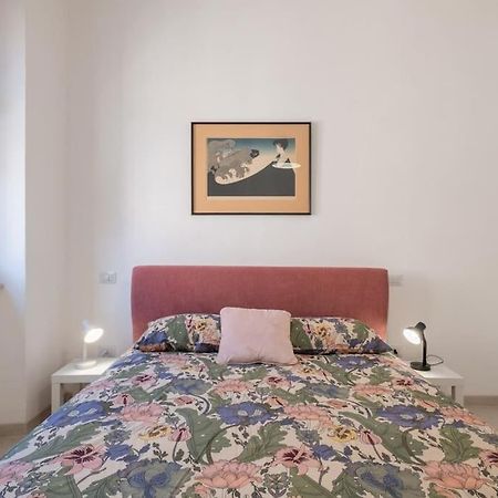 Casa Ofride -Centro-Poetto 10 Min-Wi-Fi-Netflix Apartment กาญารี ภายนอก รูปภาพ