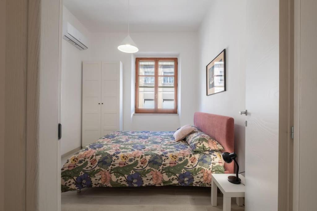 Casa Ofride -Centro-Poetto 10 Min-Wi-Fi-Netflix Apartment กาญารี ภายนอก รูปภาพ